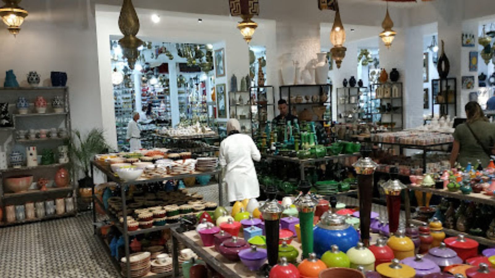 Best Local Markets in Morocco for Shopping Souvenirs