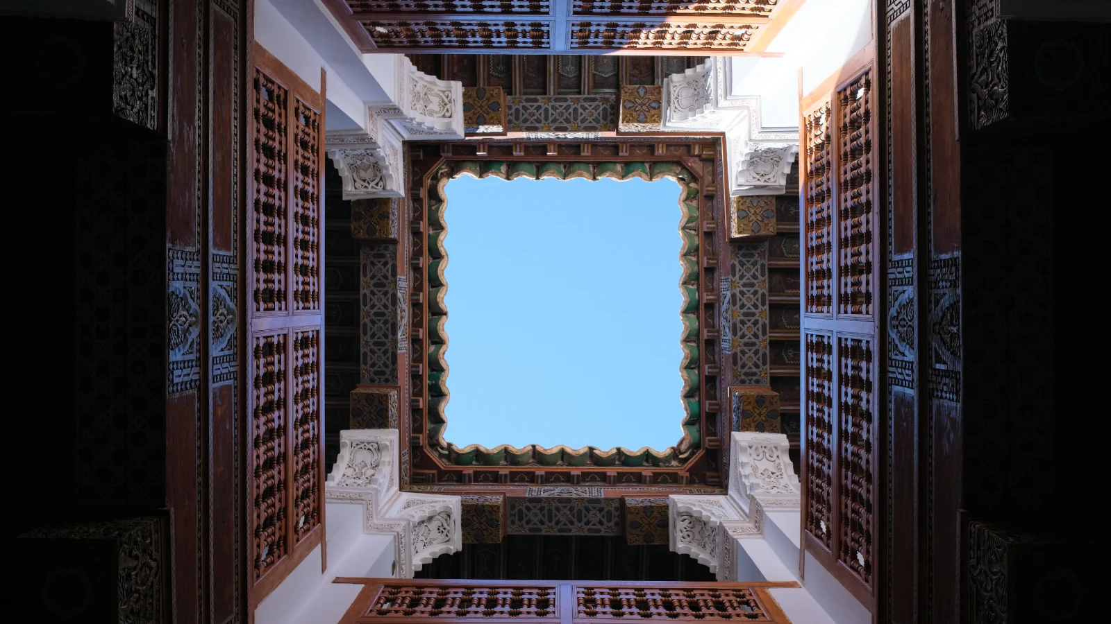 stay in a riad or hotel in Marrakech